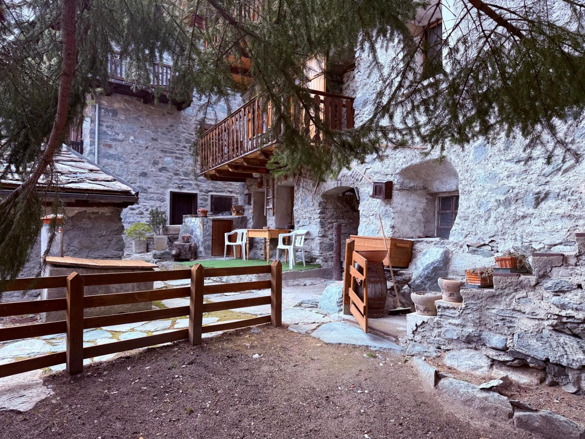 Casa Vacanze Nora Шамуа Екстериор снимка