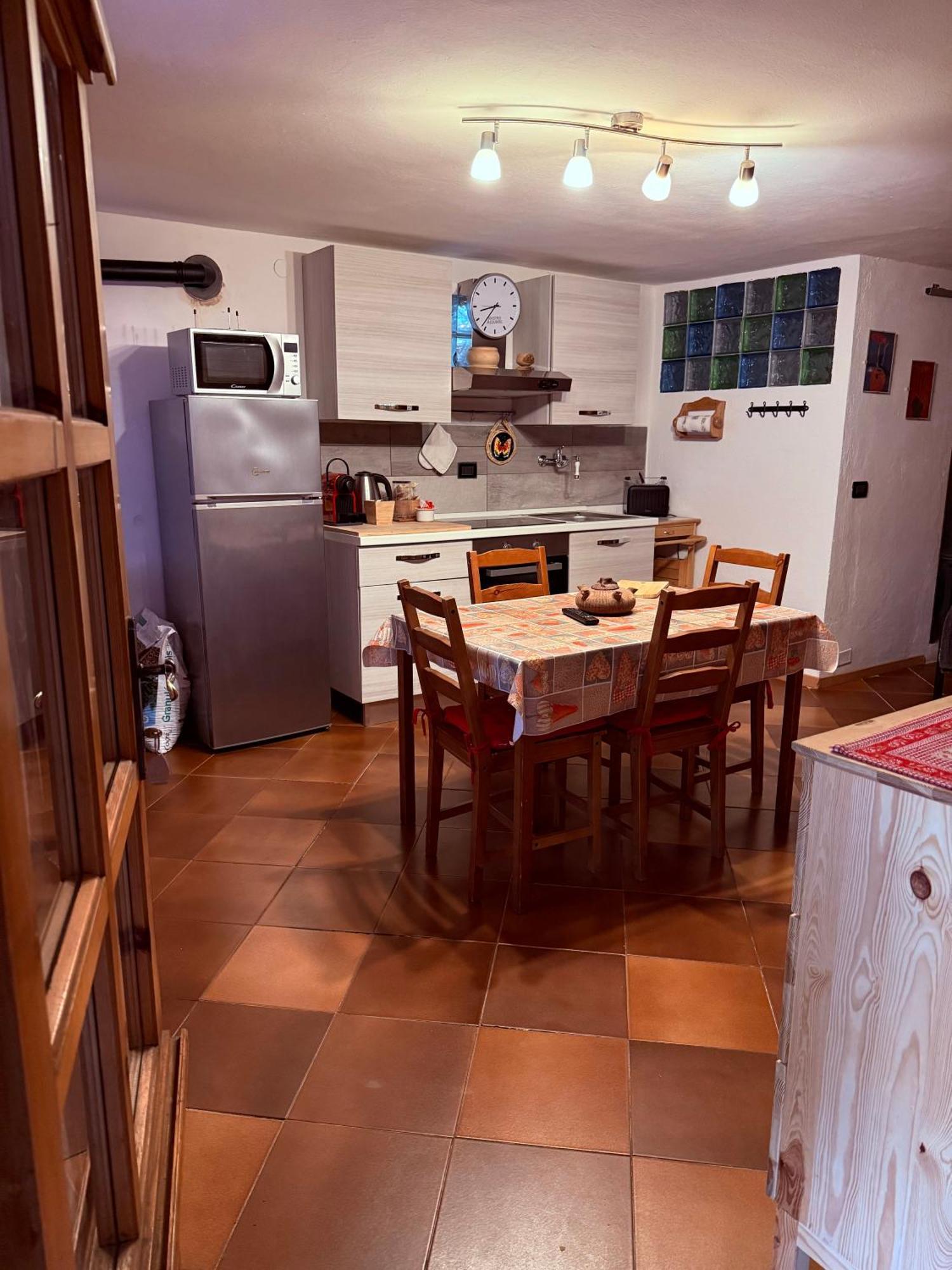 Casa Vacanze Nora Шамуа Екстериор снимка